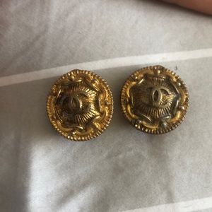 Chanel gold clip on earrings